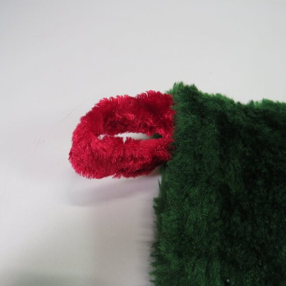 Christmas Stocking dark green & dark red w zig zag pattern in fabric 18" long - Picture 4 of 6
